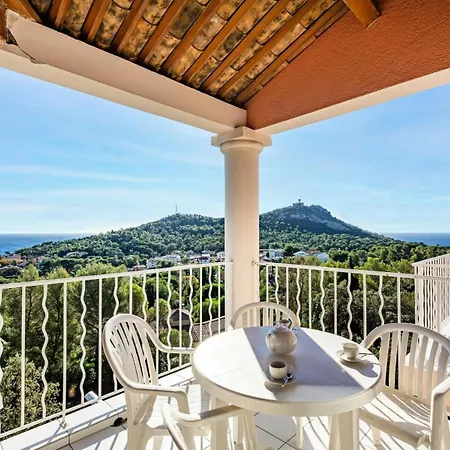 Appartement Résidence Le Hameau De Cap Esterel - Maeva - 5 Personnes - Sélection Mae-3561